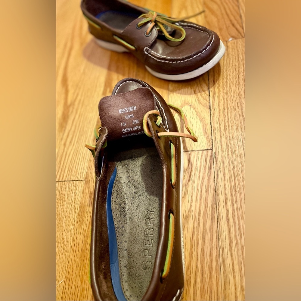 BRAND NEW Sperry boat shoe Dark brown Men’s 8
